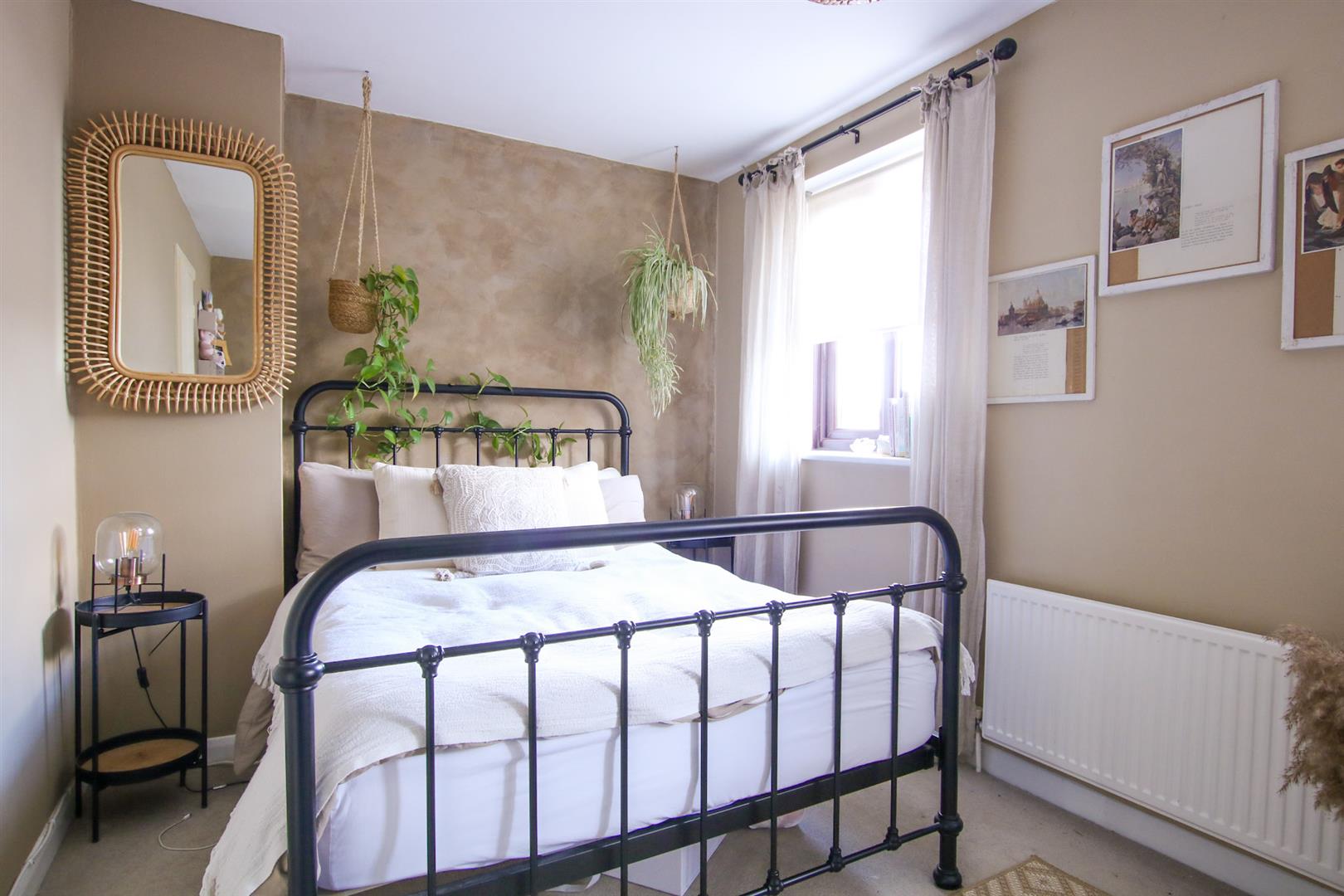 Surrey Close, Framlingham Gallery Image